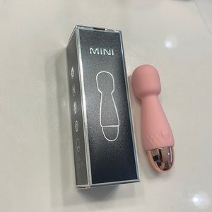 Mini muscle massagers relaxation,10 frequencies Silicon material 10.2 cm X 2.6cm